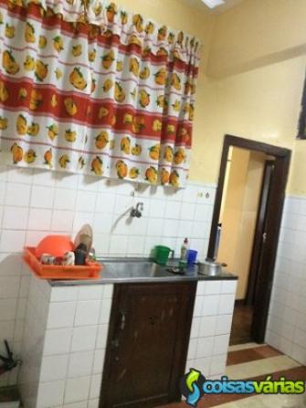 Arrenda-se apartamento t1, na baixa