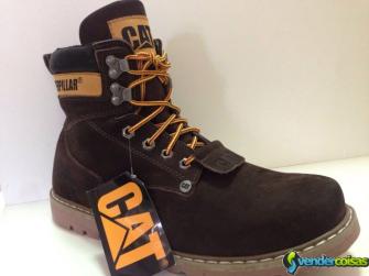 Botas caterpillar unisex marron escura