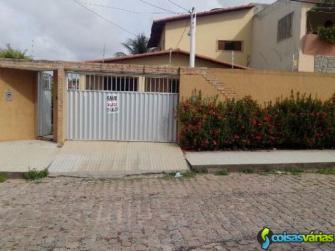 Casa por temporada em otima localização no coração de ponta negra reserve dispon