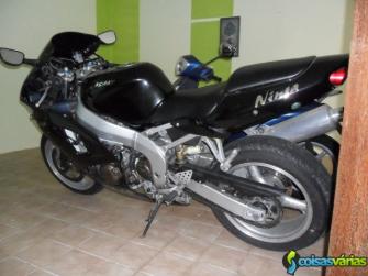 Mota kawasaki ninja preta