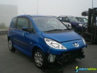 Peugeot 1007 – 1.4 – gasolina - 2006 - para peças