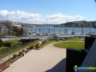 T3 de luxo junto à marina do freixo