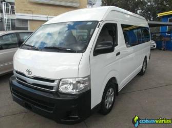 Toyota hiace 2013