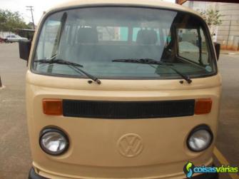 Vendo kombi ano 1995 