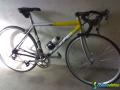 Vendo bicicleta de estrada marca itm 1